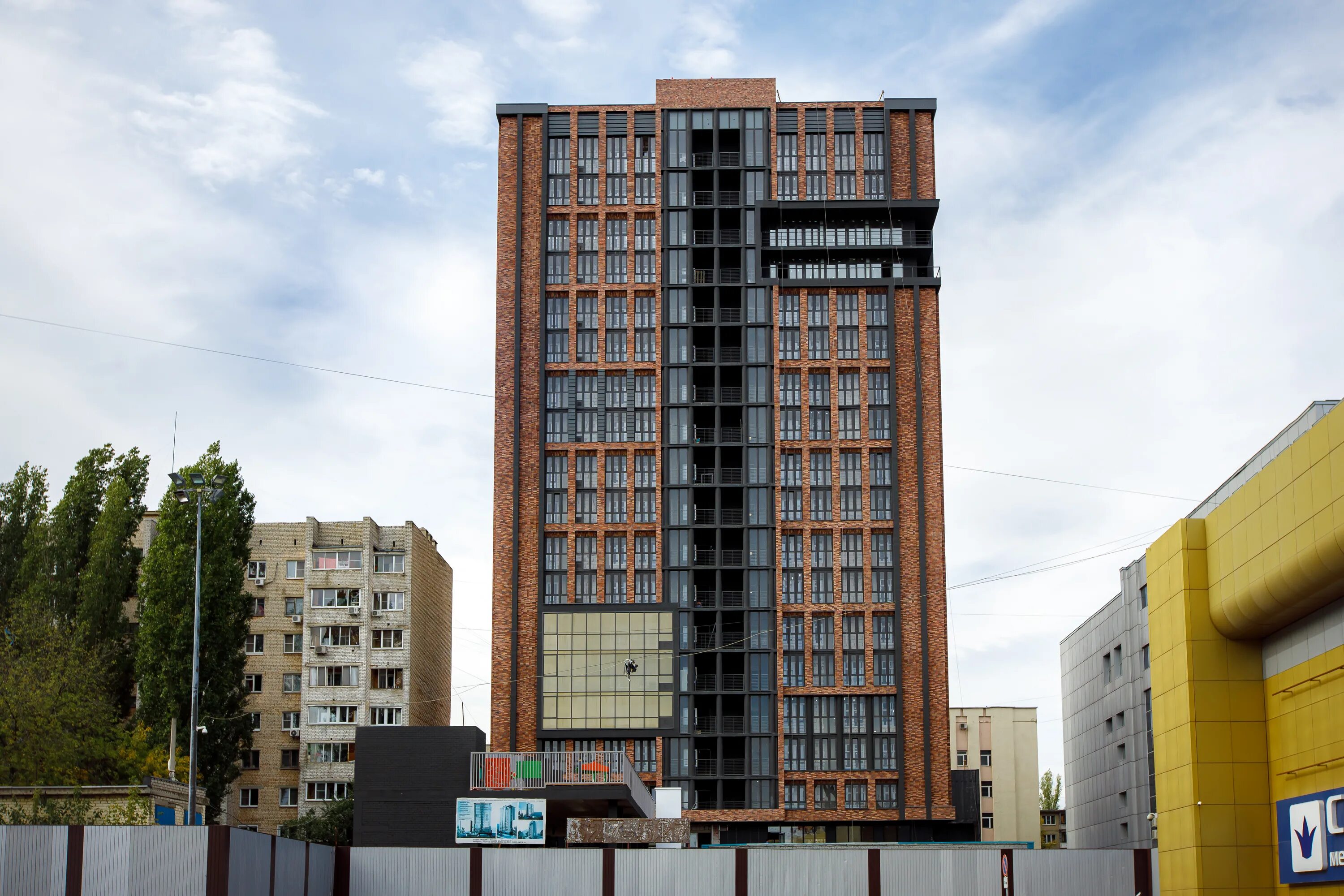 отель на плеханова. на бунина гостиница липецк. сдаются квартиры на липецкой 14. улица зегеля 21а липецк. квартиры города липецка.