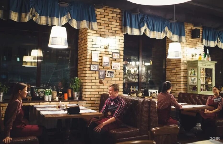 Кафе бар тюмень. Греннис бар тюмень. гренни бар тюмень. grannys bar улица мельникайте 98. добрые бары тюмень мельникайте 98.