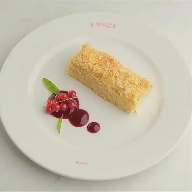 Тарт Татен, 300 г - заказать с доставкой в Bistrot Le Moujik, Санкт-Петербург, н