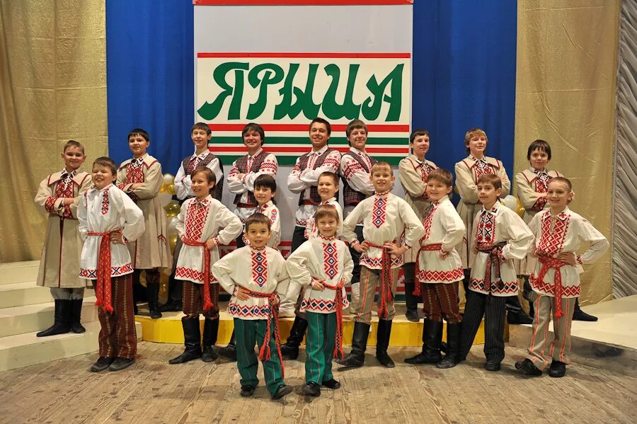 Белорусский ансамбль кыржанок. Фольклорные коллективы белоруссии. Государственный ансамбль белоруссии. Ансамбль песняры белоруссия. Белорусский ансамбль песняры.