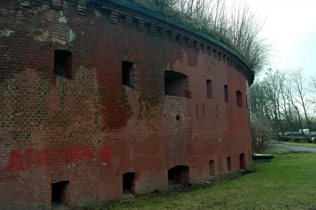 Астрономический бастион калининград. Бастион грольман в калининграде. Бастион калининград. Астрономический бастион калининград. Бастион литовский калининград.