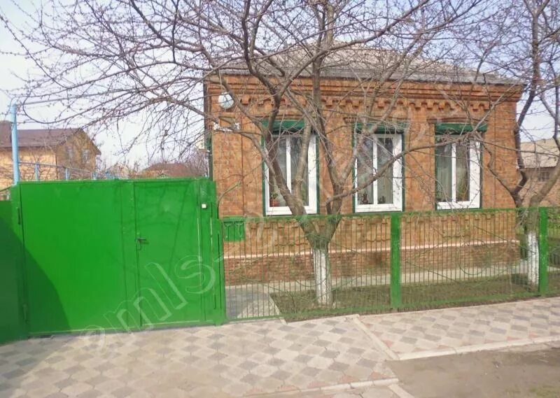 койсуг батайск. дом в батайске. домовладения в г. дом г батайск. частный дом в батайске.