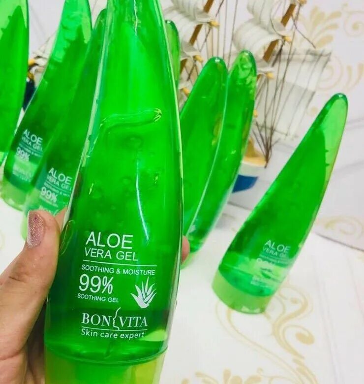 Успокаивающий гель 99% Aloe Vera Soothing & Moisture Gel 260 ml.