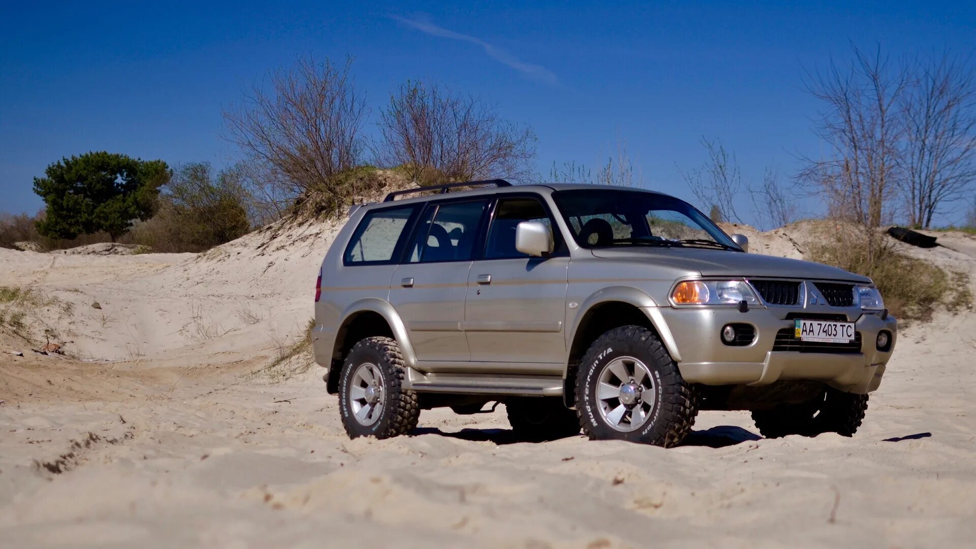 Mitsubishi pajero sport годы выпуска. Митсубиси паджеро спорт 1. диски mitsubishi pajero sport 1. pajero sport 2007. белый паджеро спорт 1.