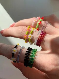 Как легко плести колечки из бисера
