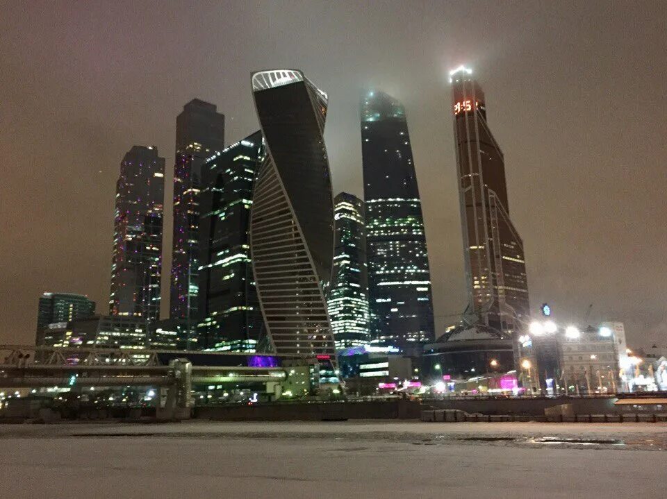 Новости дня сити москва. Москва Сити 2004. Москва Сити 2005. Москва Сити 2007. Москва Сити 2002.