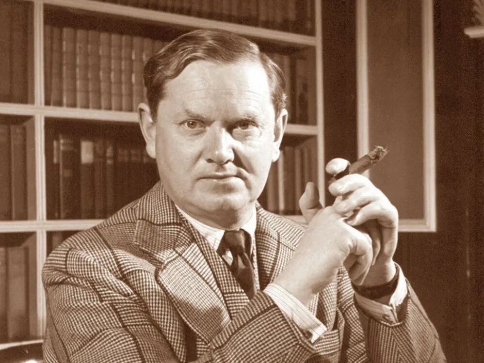 Ивлин во писатель. Ивлин Гарднер. Evelyn Waugh.