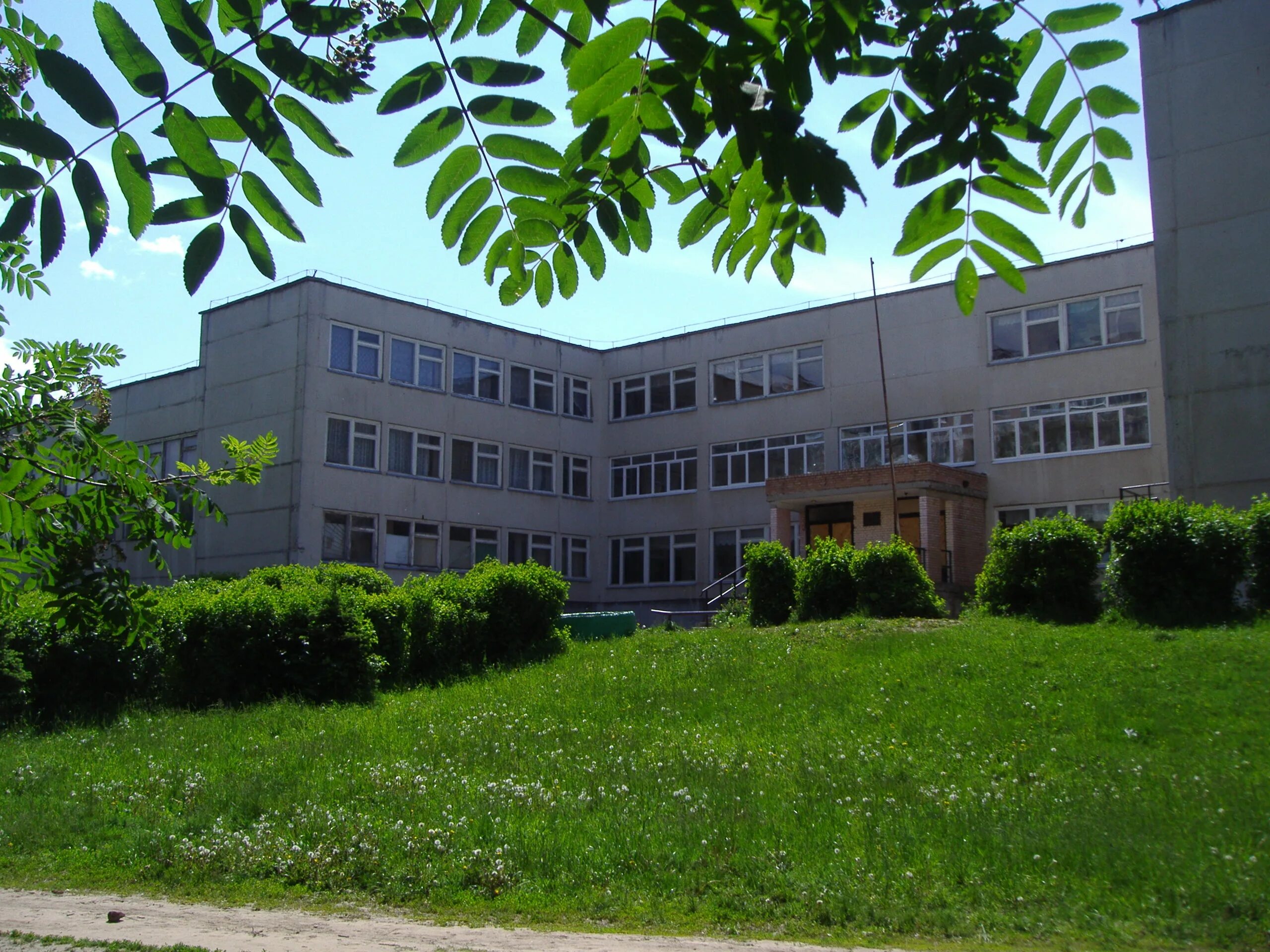 школа 3 рязань. школа 69 тюмень. школа 13 рязань. школа 3 рязань. школа 5 гимназия рязань.