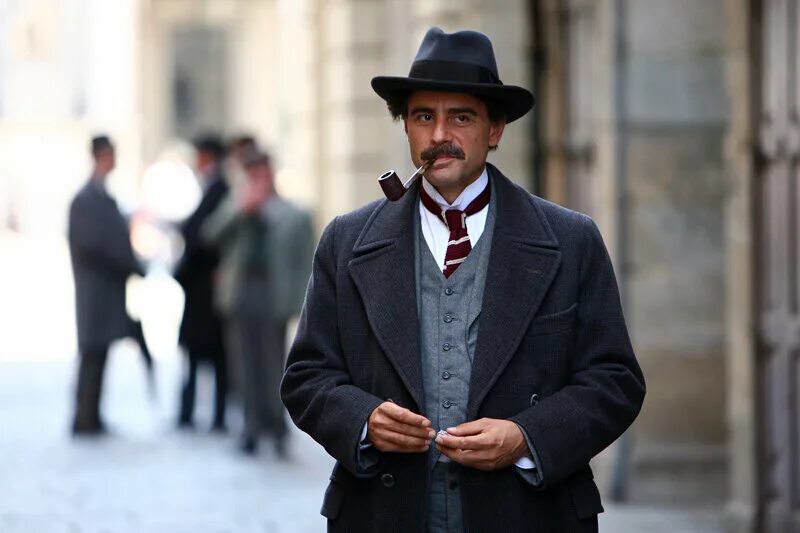 Винченцо амато актер. Эйнштейн 2008. Эйнштейн 2008. Эйнштейн 2008. Эйнштейн 2008.