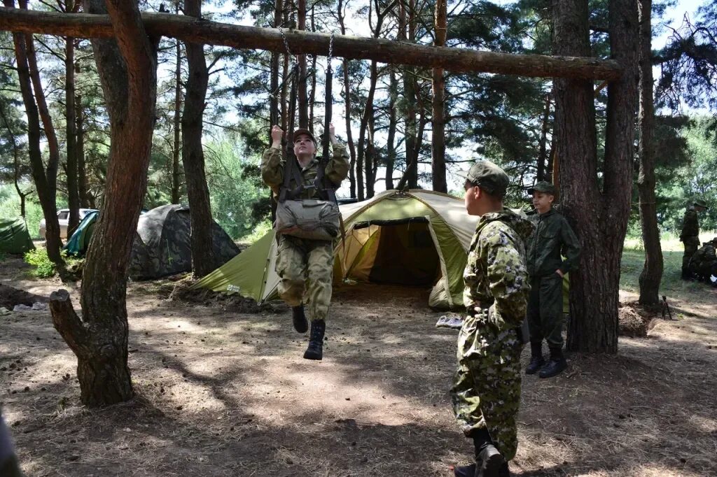 Военно патриотический лагерь Ичалки. Лагерь Рекрут военно патриотический. Военный лагерь. Военный лагерь Патриот. Разбивать лагерь