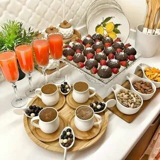 Десерт стол 5