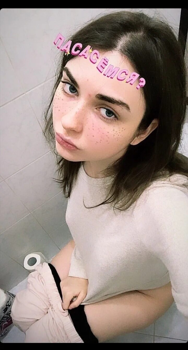 Генсуха дипфейк. Gensyxa стример. Слив генсухи. Генсуха дипфейк. Генсуха слив 2022.