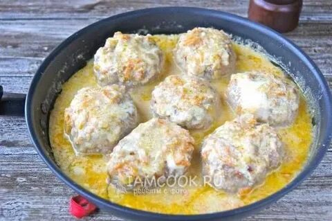 Котлеты тушеные с овощами