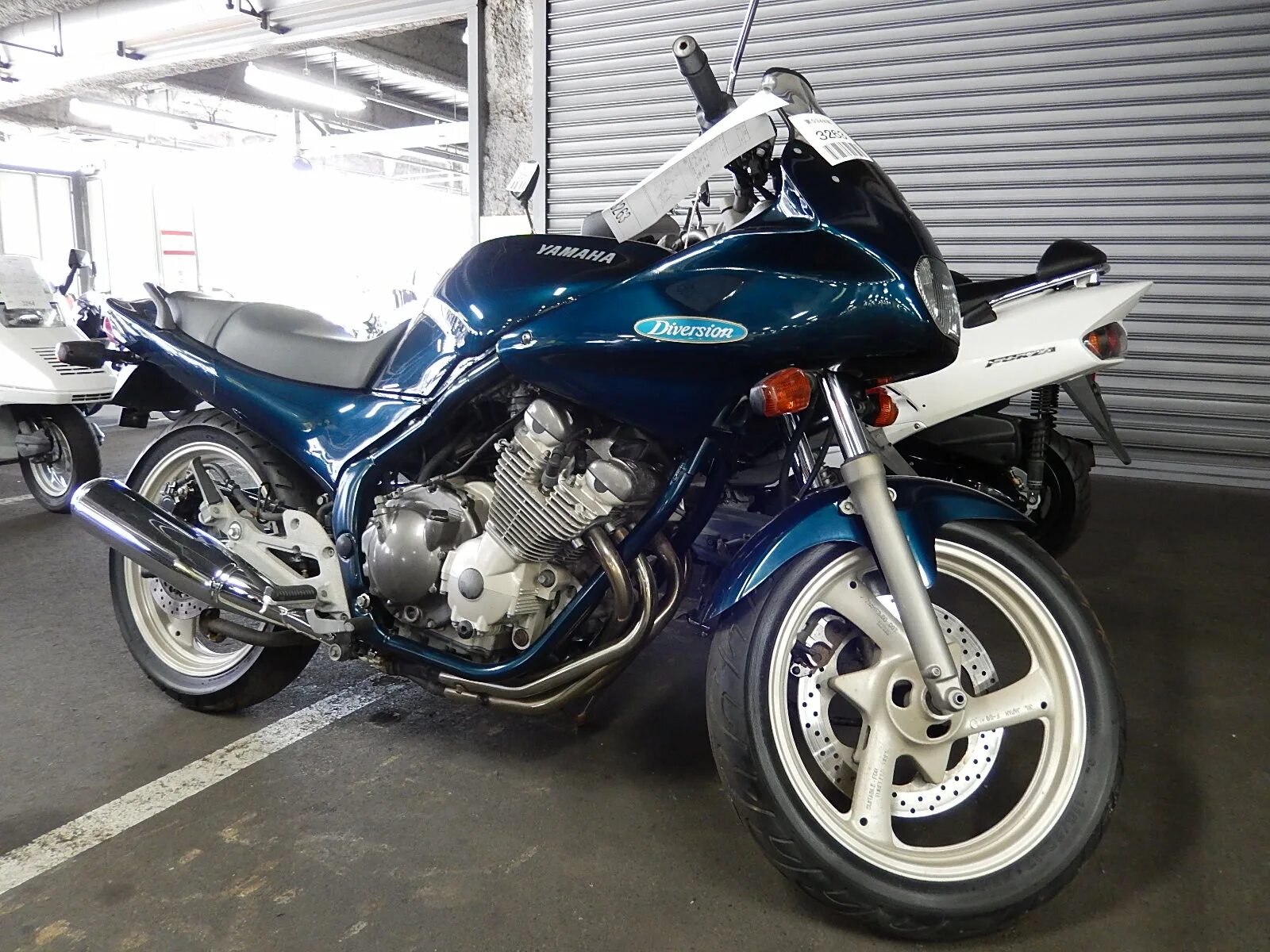 Yamaha xj400 diversion. Yamaha diversion 400. Yamaha XJ 400. Yamaha diversion 900.