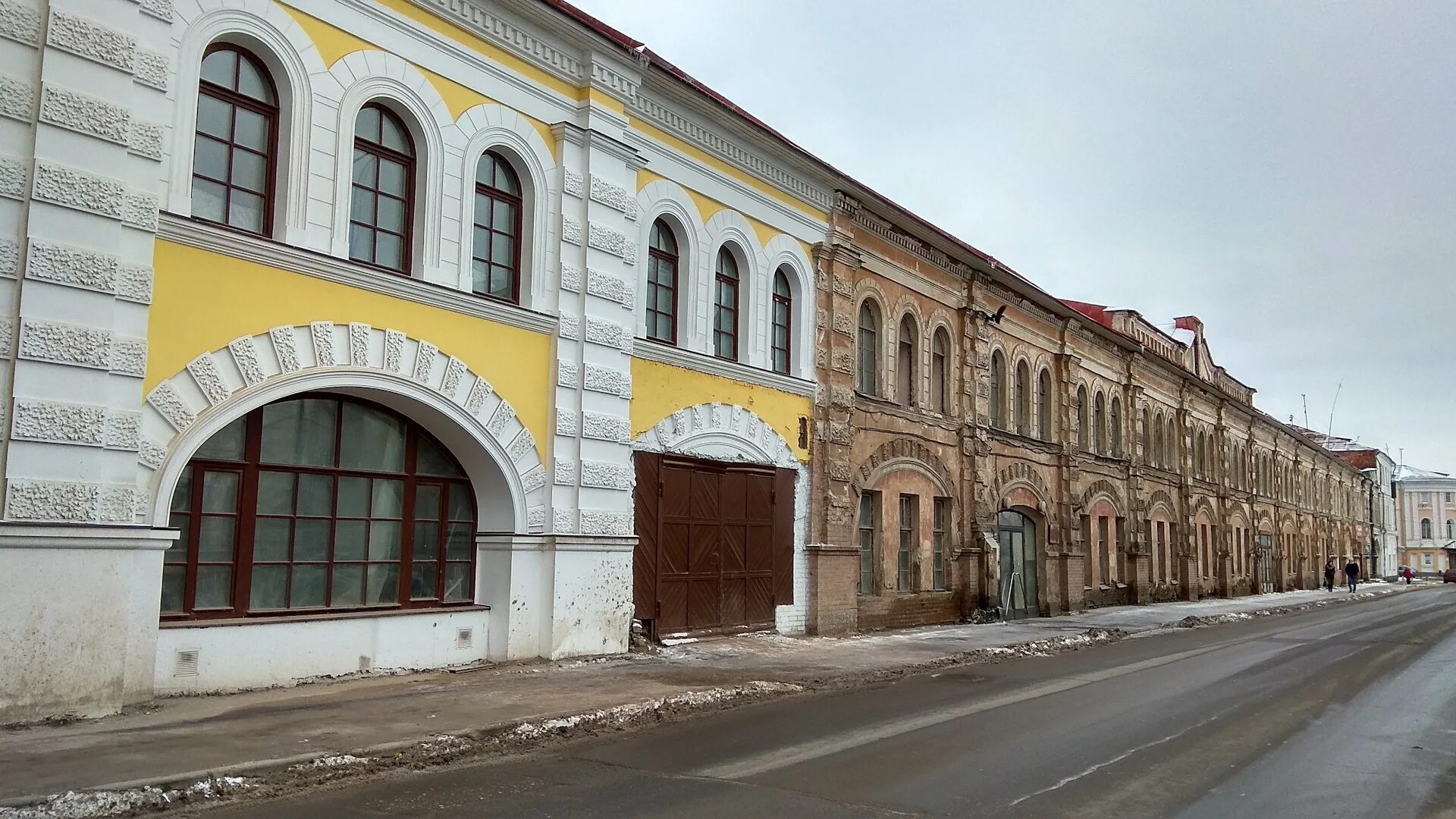 Однажды в рыбинске. Мучной Гостиный двор Рыбинск. Хлебный Гостиный двор Рыбинск. Мучной Гостиный двор Рыбинск музей. Здании мучного Гостиного двора Рыбинск.