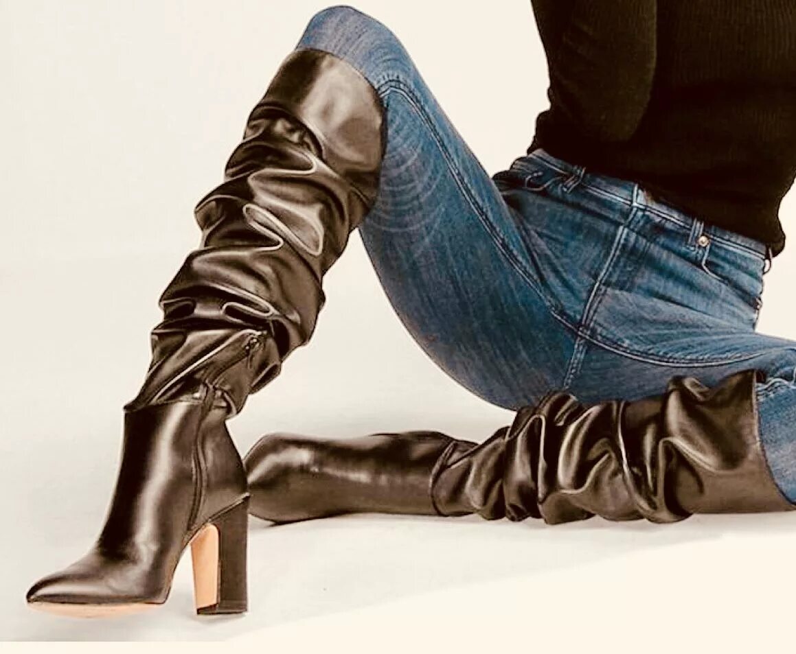 Песню кожаные сапоги. Woman in Chic Boots. Сапоги драма Шик. High-Heeled Boots.