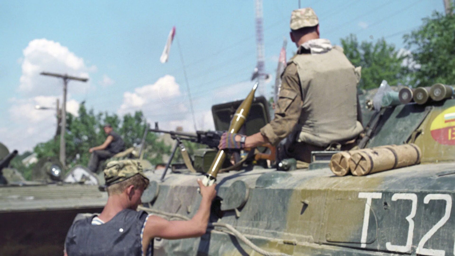 Нападение на буденновск. Штурм больницы в Буденновске 1995. Штурм больницы в Буденновске.