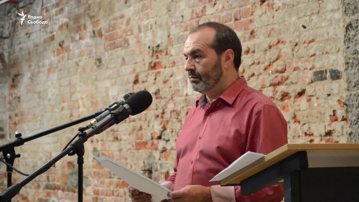 Шендерович последнее выступление. Фридрих артур цандерович. ответ римского друга читает шендеровича.
