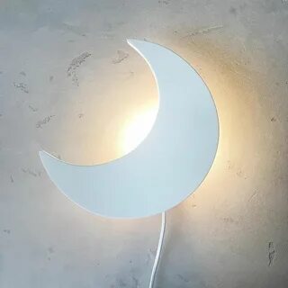 Ночник луна