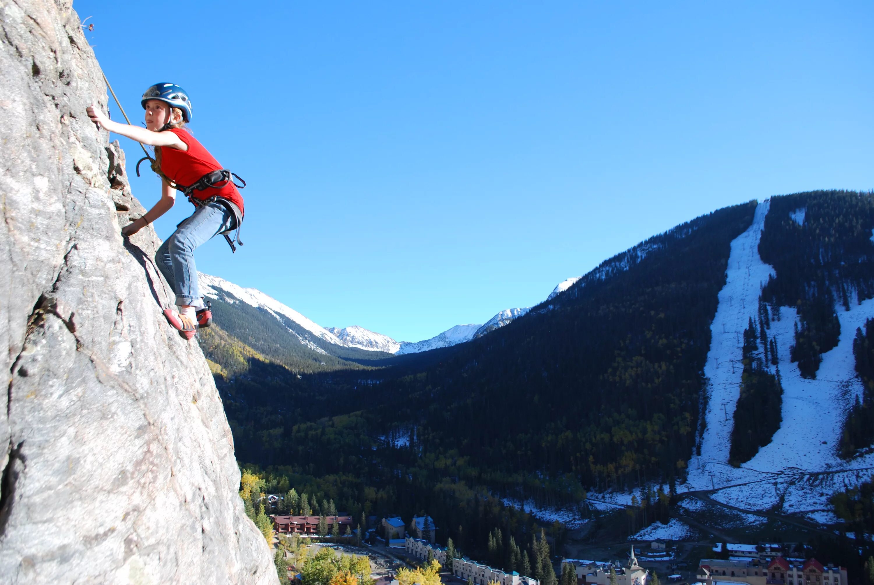 Climb up high. Скалолаз. Скалолазание в горах. Лазить по горам. Скалолазание по горам.