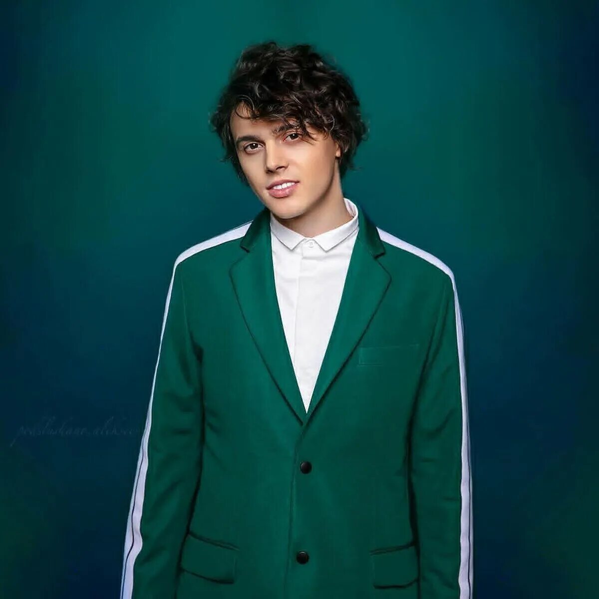 Концерты недели: Егор Крид, Pizza, Мот, Alekseev, BURN TOUR, Noize MC и "Ленингр