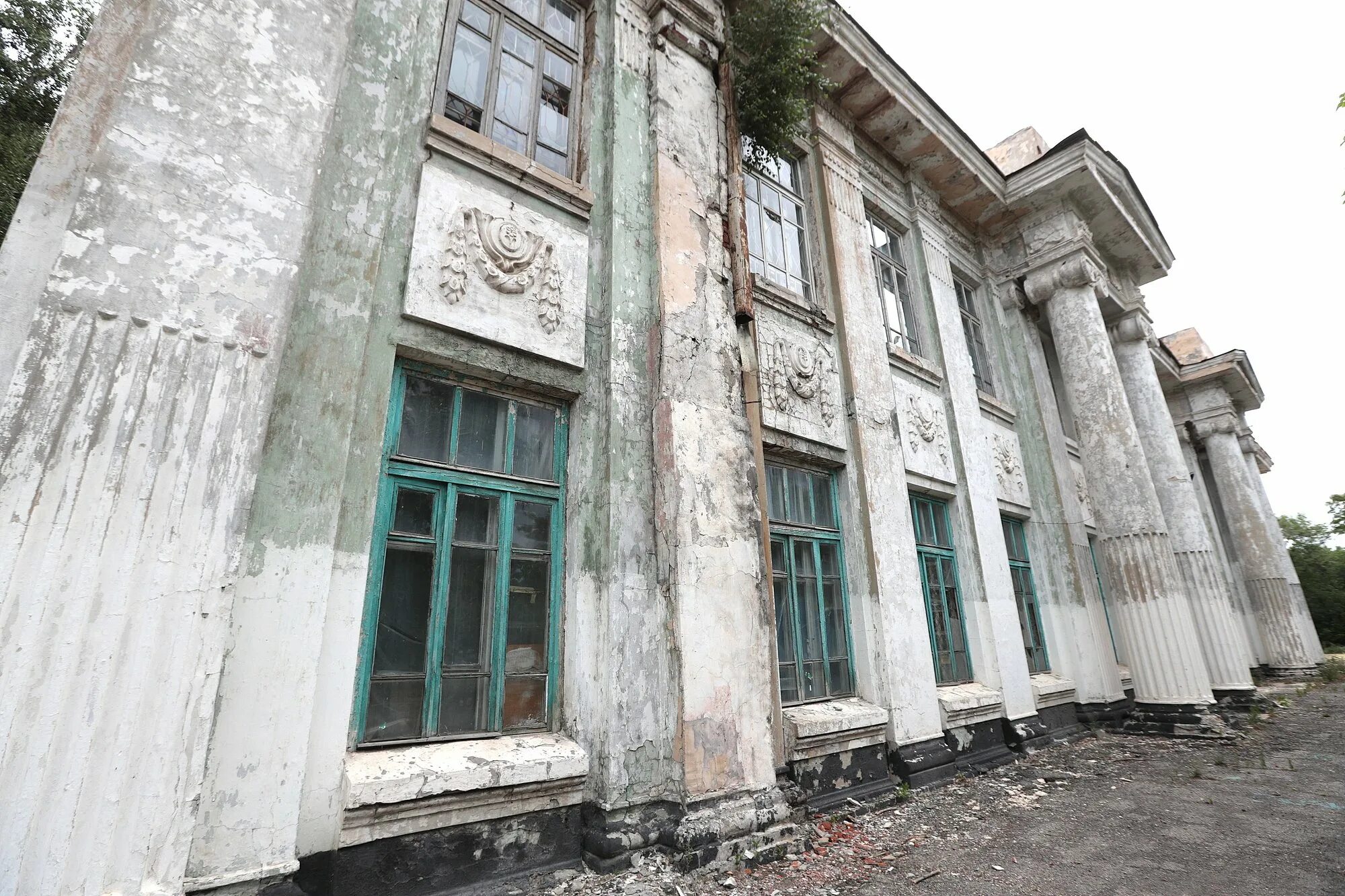 Адрес дома в шахтах. Школа 30 в шахтах. поселок шахты ростовская область. школа номер 30 город шахты. школа 30 шахты здание.