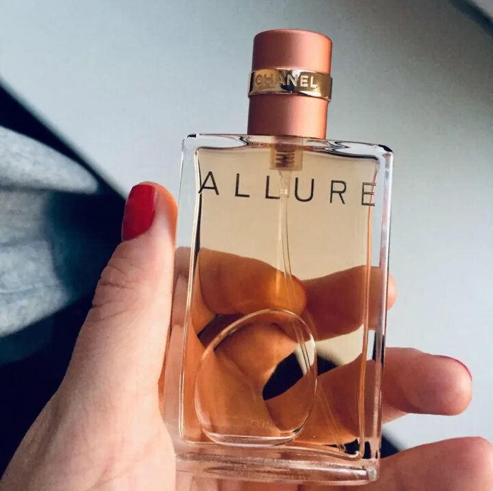 Духи Chanel Allure. Шанель Аллюр женские. Духи Шанель Аллюр женские. Chanel Allure женские.