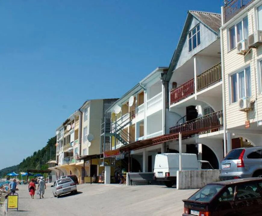 Лоо отель голубая лагуна. Эллинги в лоо на берегу моря. Лоо эллинги 2022. Лоо сочи эллинги. Лоо сочи 2023.