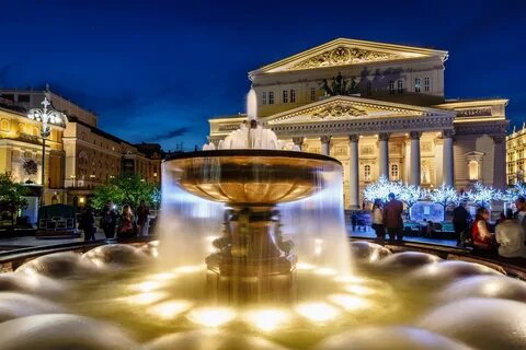 Театры летом в москве