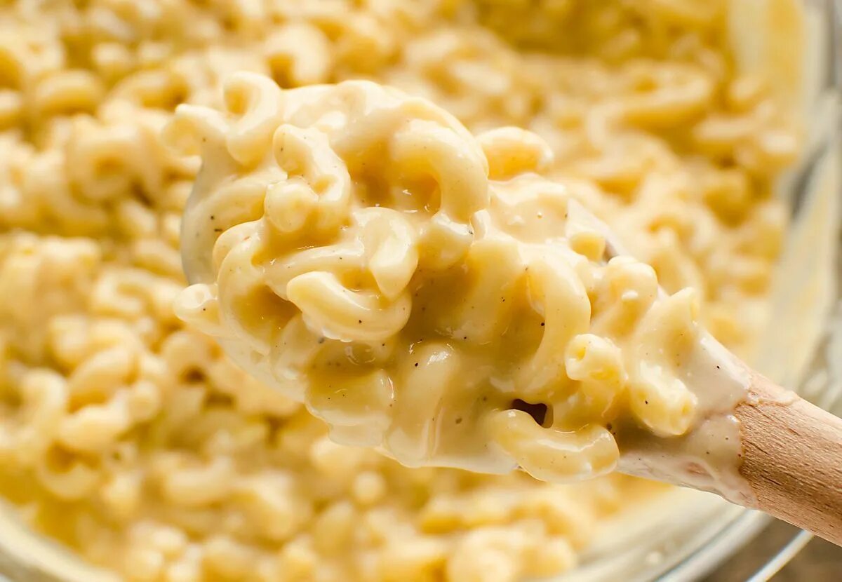 Mac cheese а4. Мак энд чиз. макароны mc cheese. мак н чиз макароны. американские макароны.