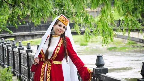 Татарский костюм девушки