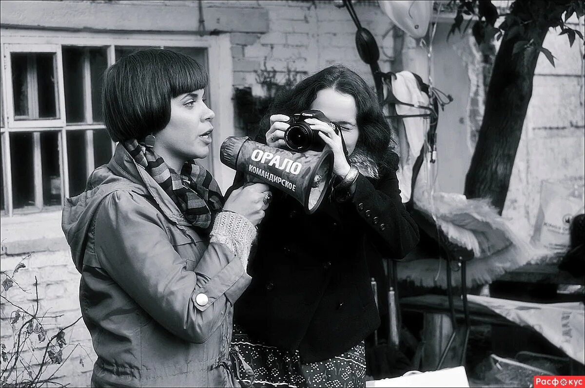 Репортажная съемка. Фотосессия в стиле репортаж. Съемка репортажа. Жанровый репортаж. Жанровый репортаж.