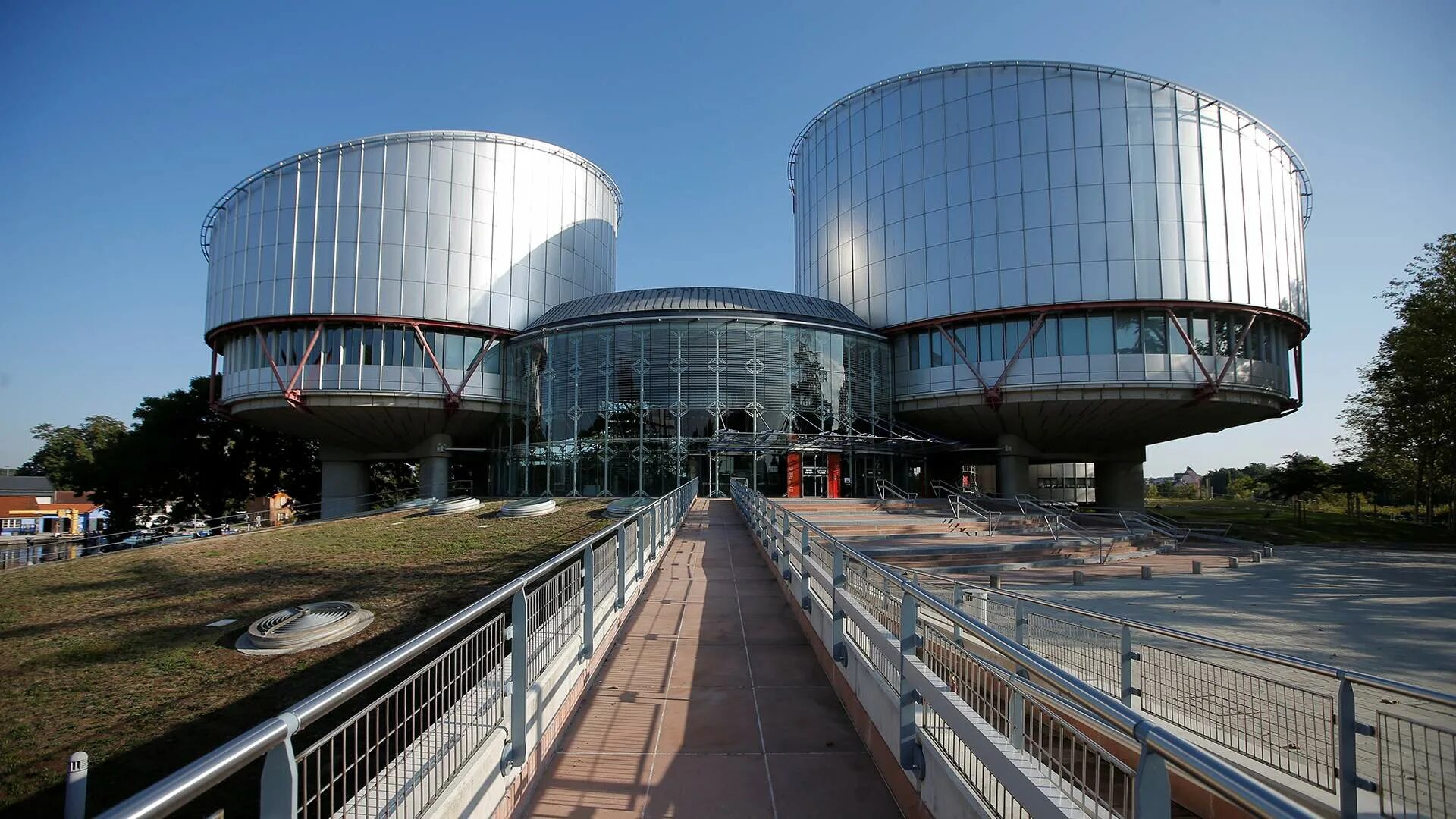 Страсбург ЕСПЧ. Европейский суд по правам человека. Суд по правам человека в Страсбурге. ЕСПЧ Франция.
