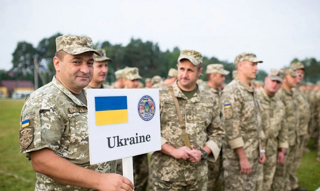 Украина НАТО. Учения НАТО на Украине в 2021. Учения НАТО. Натовская форма на Украине.