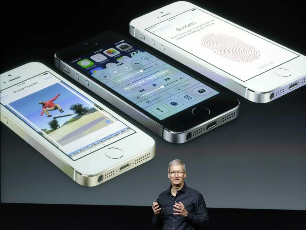 Новый айфон 5. Apple 5se. Iphone 2013. Айфон 5 2013. Apple iphone 5s Apple.