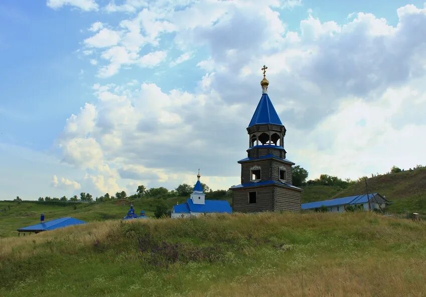 Кашпир самарская область. Село Кашпир Сызранский район. Кашпир Самарская область Приволжский район. Село Кашпир Сызранского р н. Вознесенский мужской монастырь г Сызрань.