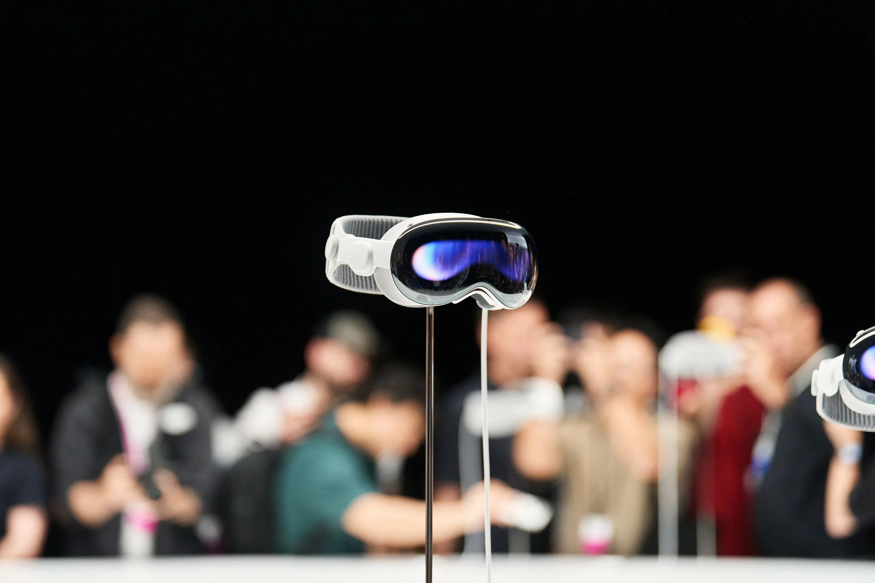 Эпл Vision Pro. VR гарнитура Apple Vision Pro. Apple Vision Pro 2023. VR-шлем Apple Vision Pro (2024)».