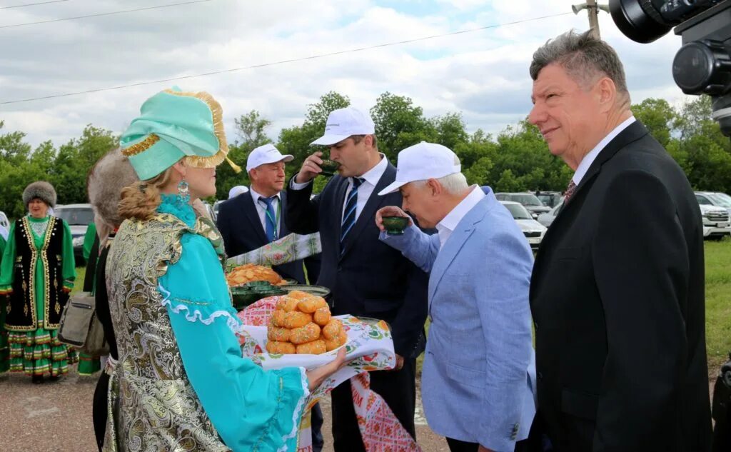 Муниципальный район стерлитамакский район. Сабантуй Стерлитамакский район. Буриказганово Стерлитамакский район. Сабантуй Буриказган. Кононовский Стерлитамакский район.