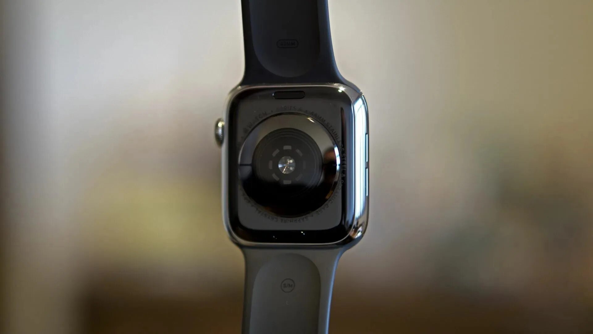 Смарт часы apple watch 9 45mm. Apple IWATCH 6. Apple IWATCH 4. Apple watch se 40mm. IWATCH 4 44mm.