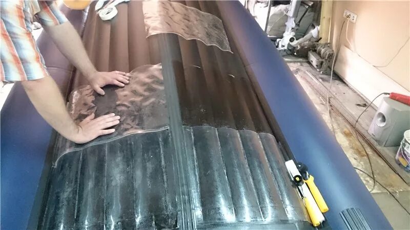 Полиуретановая пленка для лодок пвх. Бронирование лодок пвх солар. Бронирование лодок пвх полиуретановой пленкой. Лодка броня 2. Солар 380 белый.