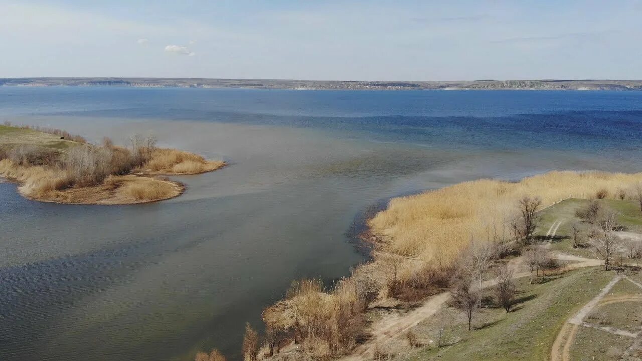 Новости сергиевского водохранилища. Волгоградское водохранилище Дубовка. Река Волга в Волгоградской области. Волгоградское водохранилище Саратов. Дубовка Волгоградская область Волга.