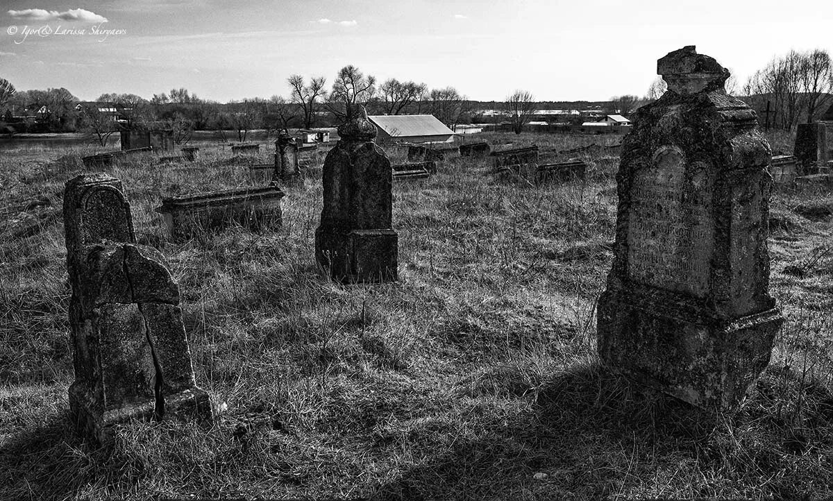 великий новгород раскоп. пропасть кладбище. шатки нижегородская область старое кладбище. кладбище венгерских военнопленных. старое еврейское кладбище в гродно.