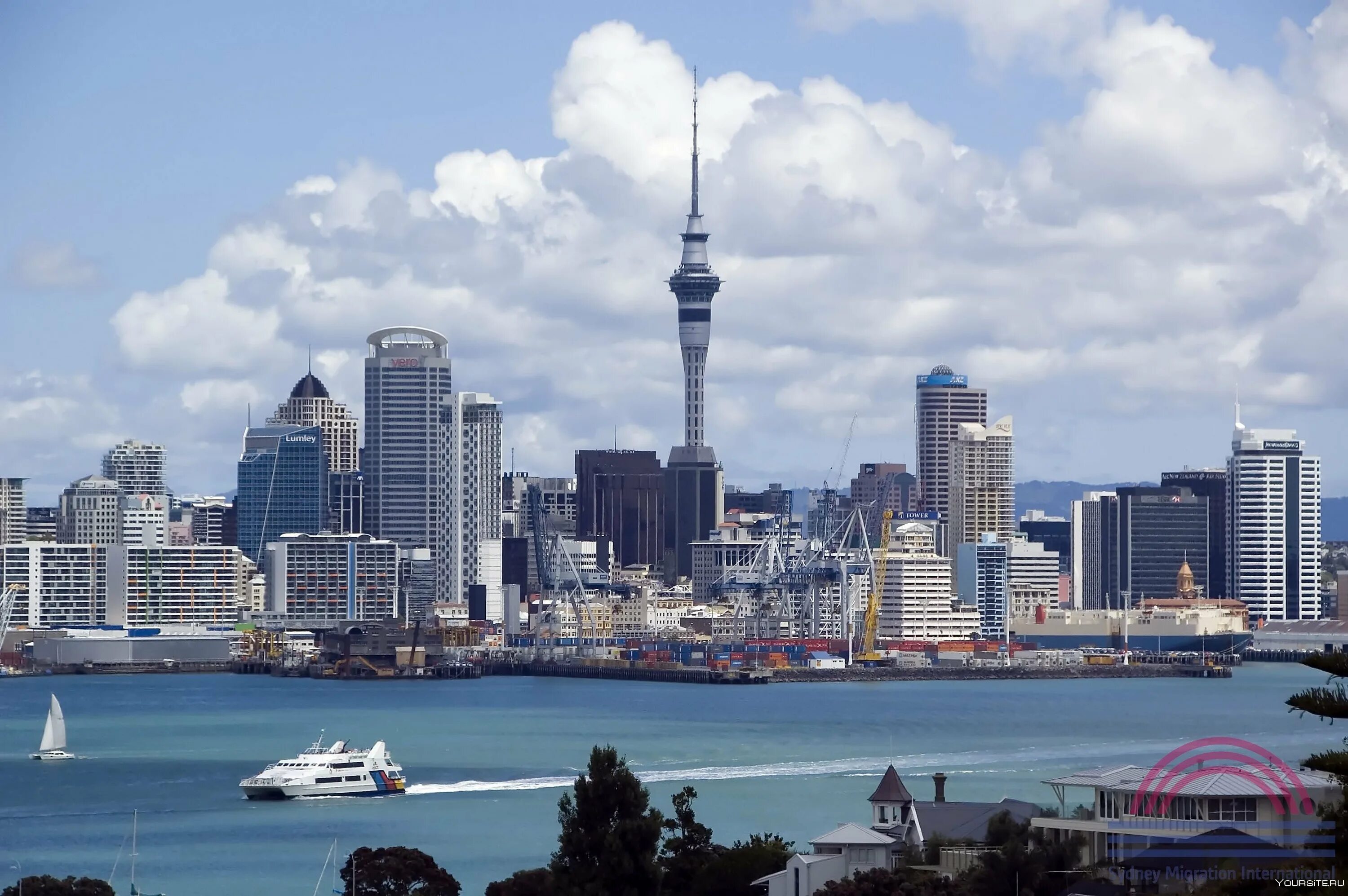 New zealand cities. Окленд штат Калифорния. Город Окленд новая Зеландия. Г Окленд Калифорния США. Новозеландия Окленд.