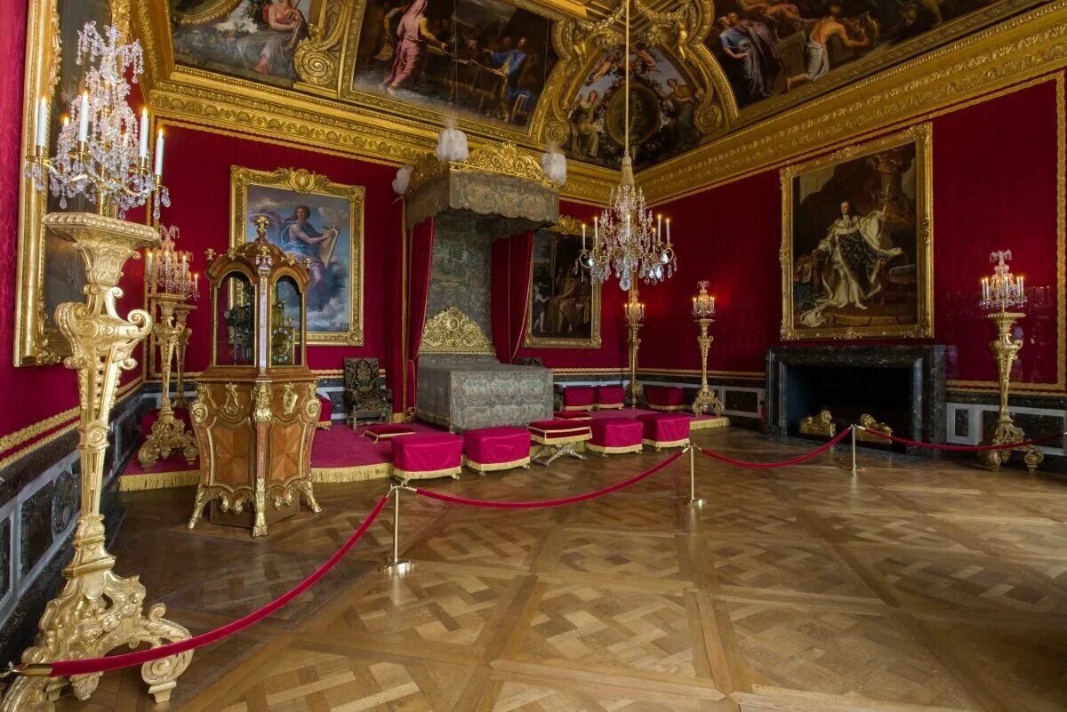 Королевский версаль. Версальский дворец спальня короля. Королевская спальня Версальского дворца Франция.