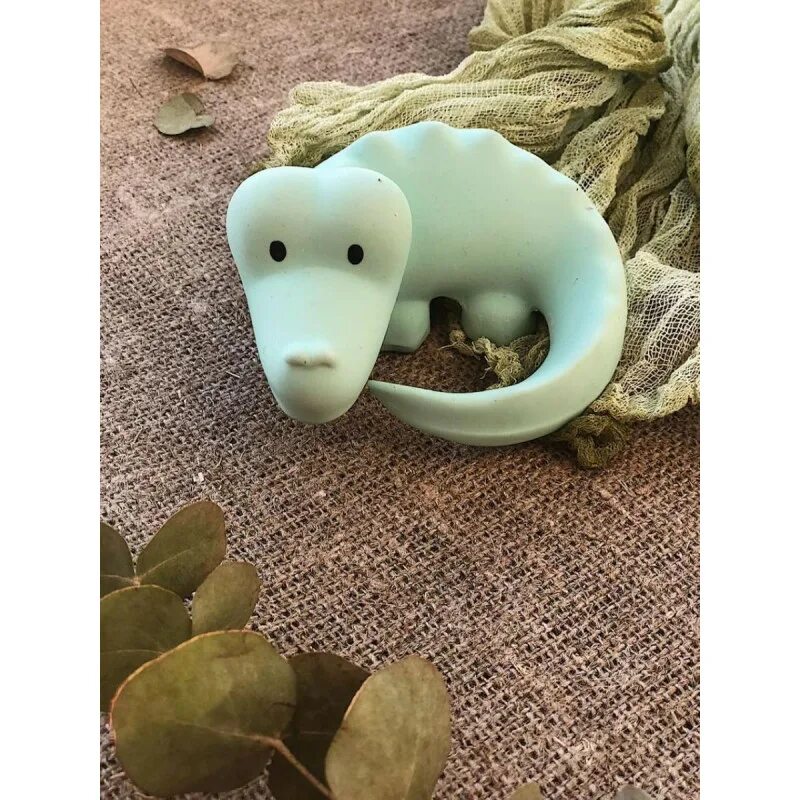 Машинка rubbabu. Эко игрушки из каучука. Каучук игрушки. Каучуковый игрушеки. Тикири игрушки из каучука.