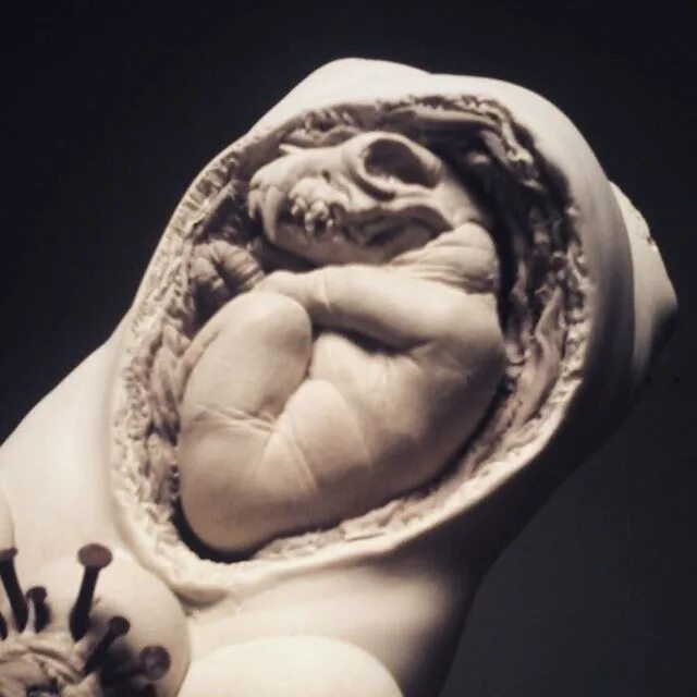 Макабрический. Пляска смерти макабр чума. Макабрический ренессанс. Средневековая пляска смерти макабра. Макабрический ренессанс искариот.