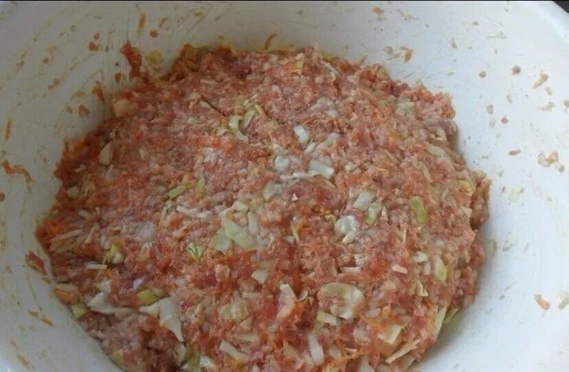 Фарш для голубцов с рисом и мясом. Ленивые голубцы 500 гр фарша. фарш для ленивых голубцов. голубцы из свежей капусты ленивые. 500 гр фарша.