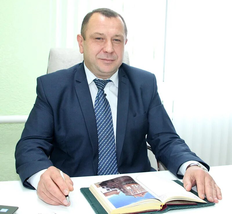 Александр кобринский. Денисюк сергей иванович 1972. Кобринский сергей. Александр кобринский. Кобринский райисполком.