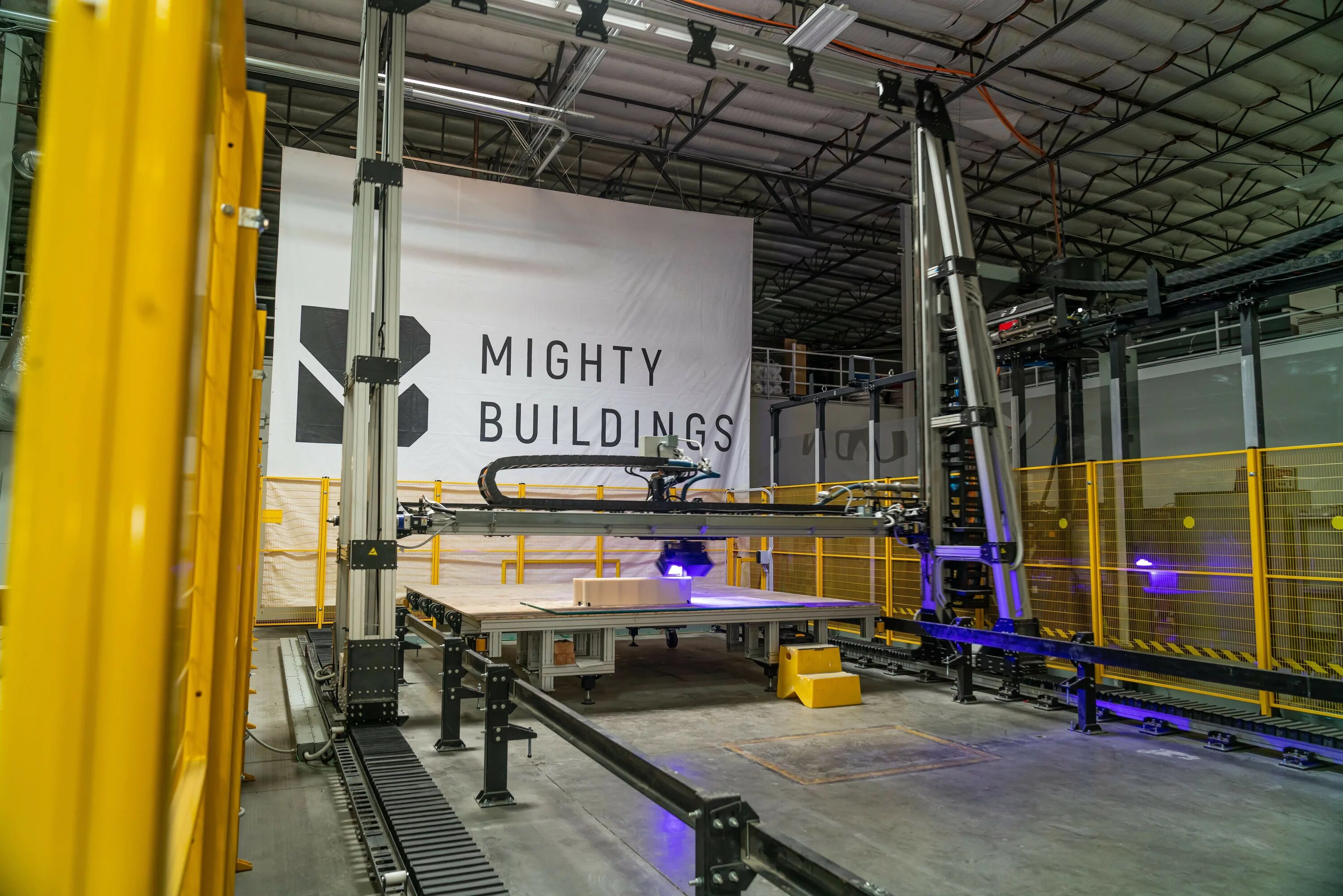 Might building. 3d принтер mighty building. майти билдингс. дмитрий стародубцев mighty buildings. mighty buildings logo.