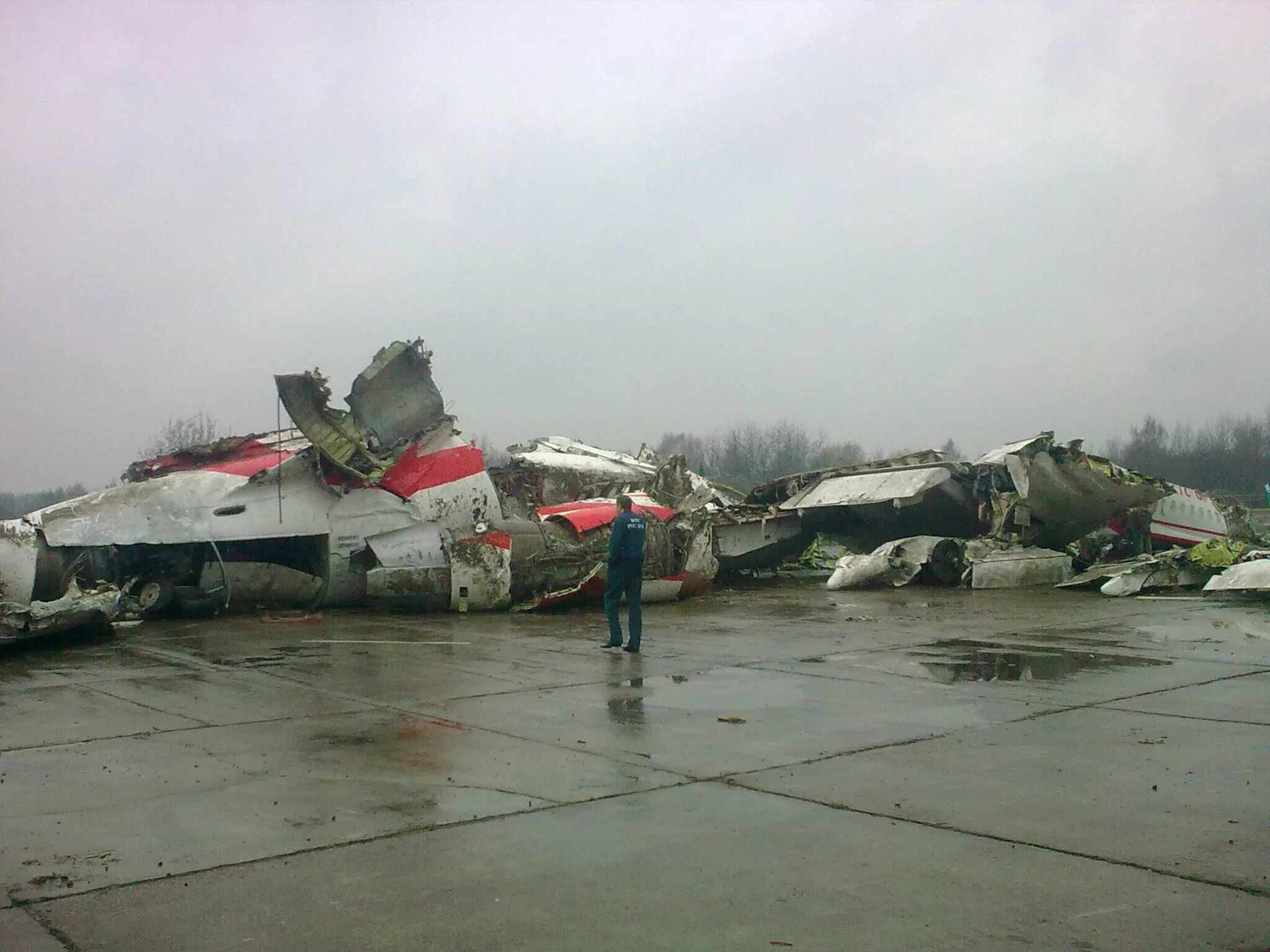 Авиакатастрофа Смоленск 2010. Катастрофа под Смоленском ту-154. Катастрофа ту-154 в Смоленске. Авиакатастрофа под Смоленском. Смоленске авиакатастрофа